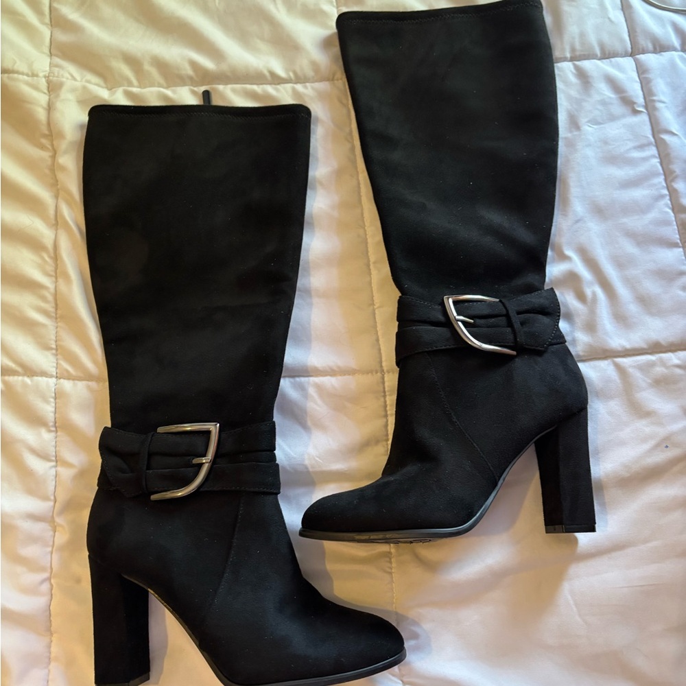 Black knee high boots - Picture 5 of 5